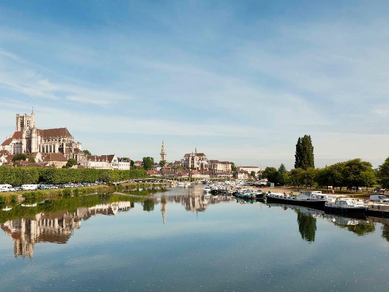 Ibis Auxerre Centre Hotel Exterior photo